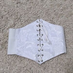 Daisy Corsets White Lace Corset Belt